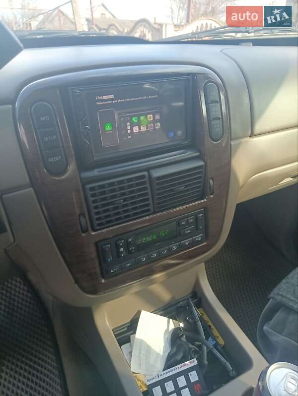 Внедорожник / Кроссовер Ford Explorer 2002 в Хмельницком