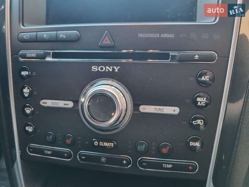 Позашляховик / Кросовер Ford Explorer 2015 в Києві