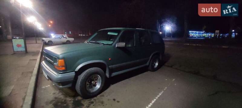 Внедорожник / Кроссовер Ford Explorer 1993 в 