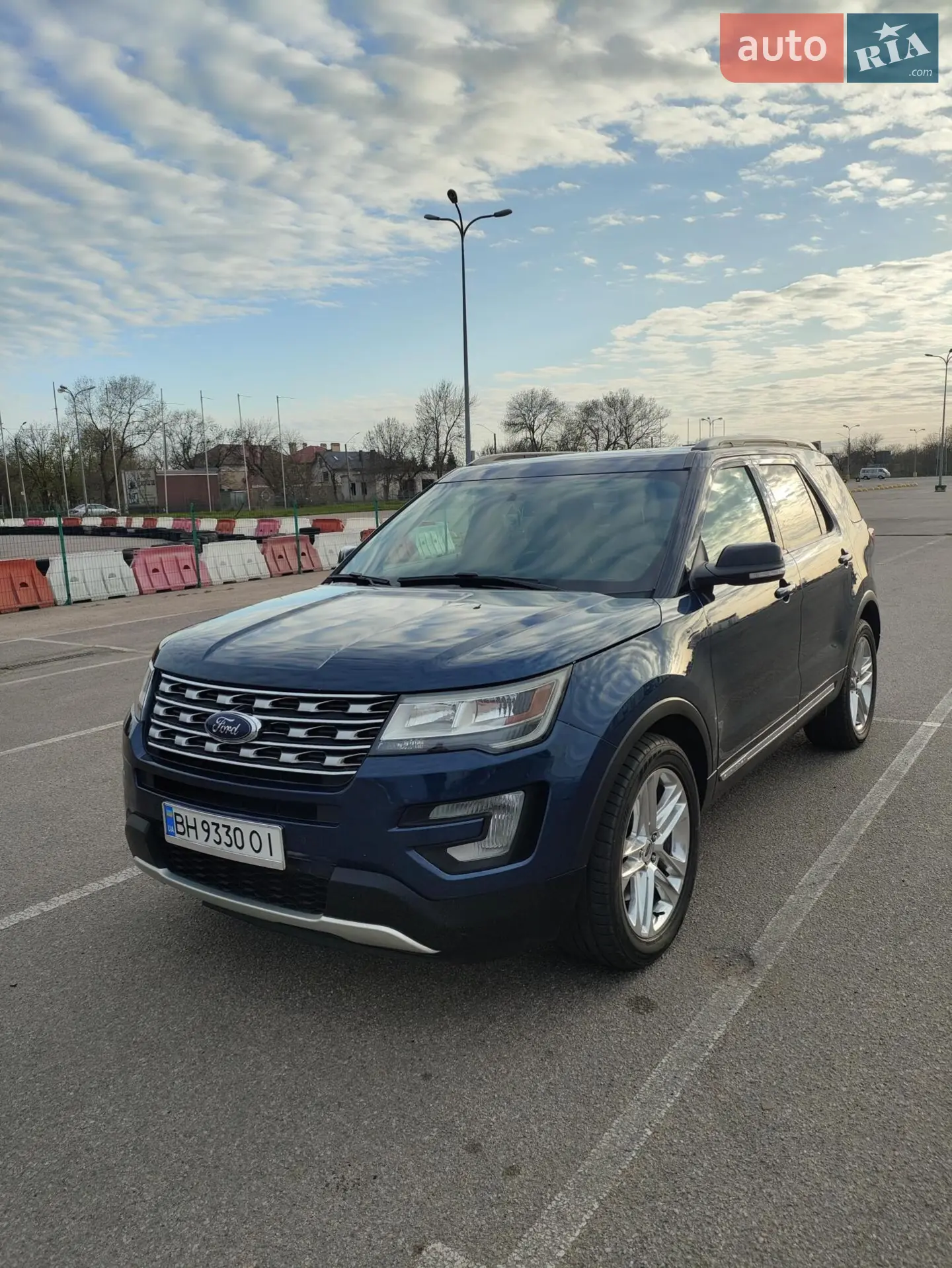 2017 Ford Explorer - мініатюра 2