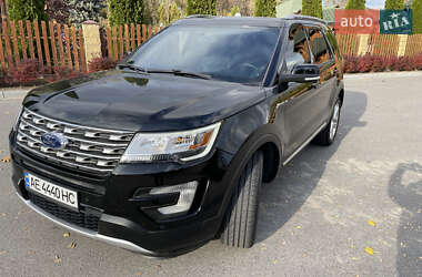 Позашляховик / Кросовер Ford Explorer 2017 в 