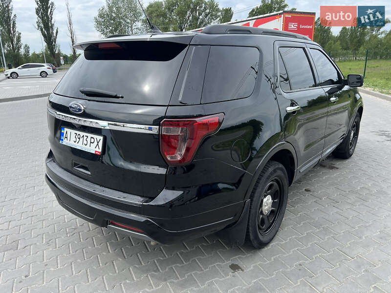 Позашляховик / Кросовер Ford Explorer 2018 в Києві