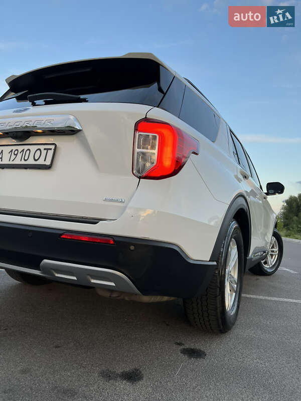 Ford Explorer 2019