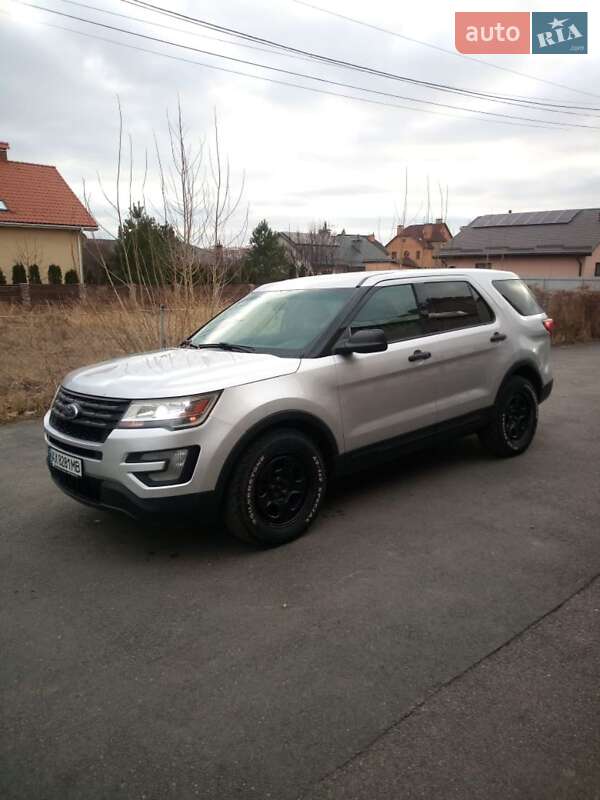 Позашляховик / Кросовер Ford Explorer 2016 в Києві