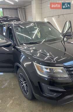 Внедорожник / Кроссовер Ford Explorer 2017 в 
