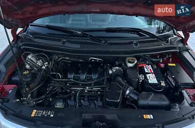 Позашляховик / Кросовер Ford Explorer 2012 в 