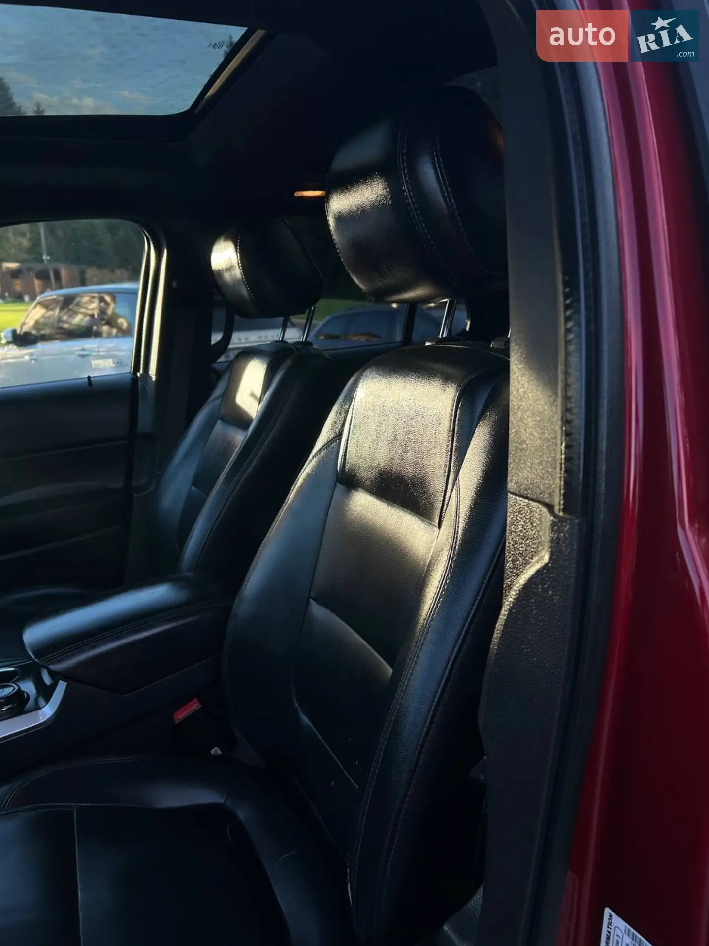 2012 Ford Explorer - мініатюра 40