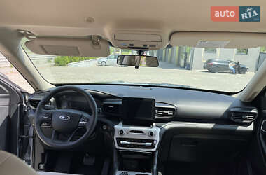 Позашляховик / Кросовер Ford Explorer 2020 в 