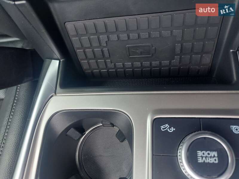 Внедорожник / Кроссовер Ford Explorer 2020 в Киеве