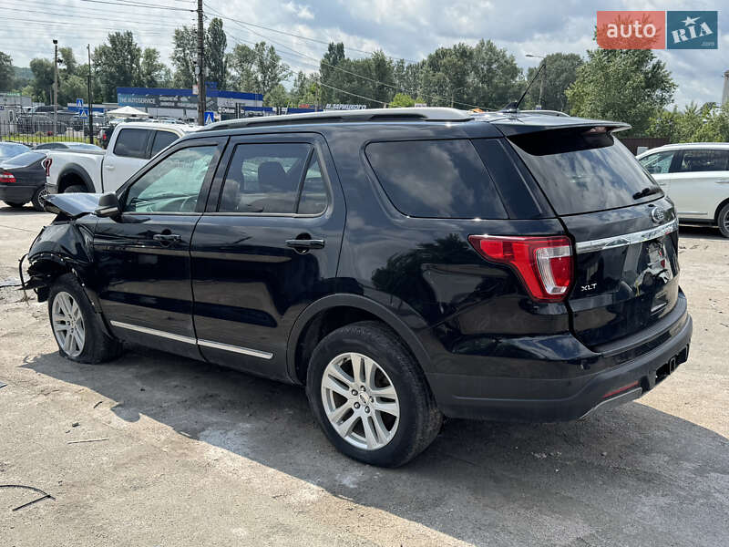 Позашляховик / Кросовер Ford Explorer 2019 в Києві