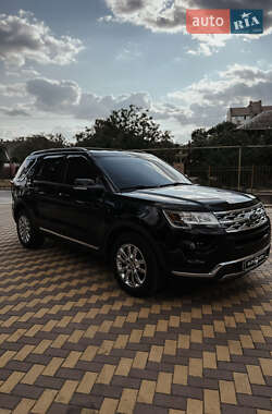 Внедорожник / Кроссовер Ford Explorer 2017 в 