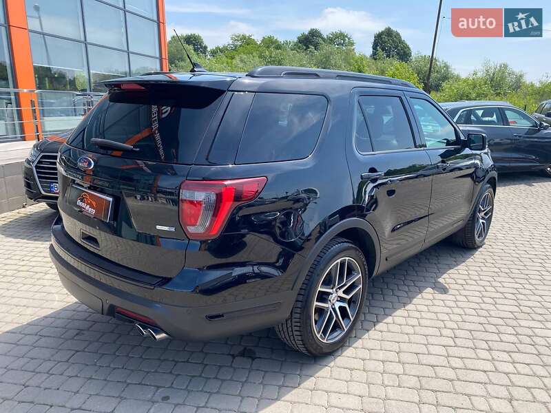 Внедорожник / Кроссовер Ford Explorer 2018 в Львове