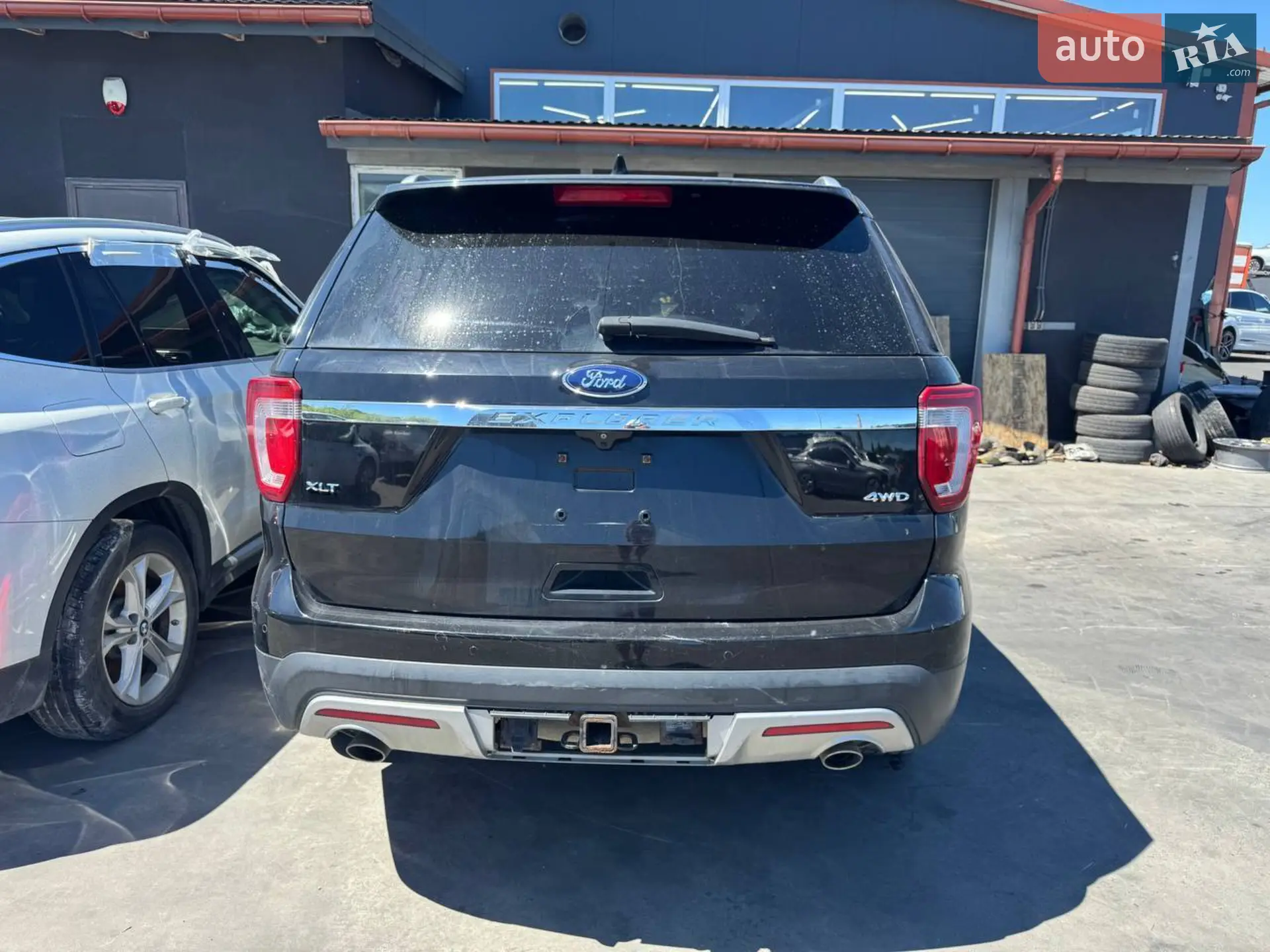 2015 Ford Explorer - мініатюра 4