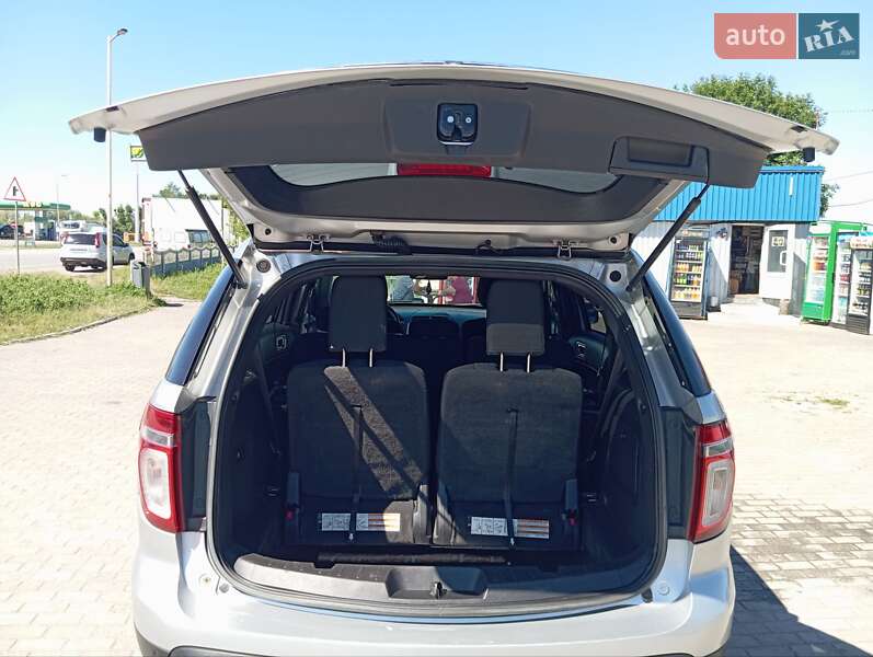 Внедорожник / Кроссовер Ford Explorer 2013 в Дубно