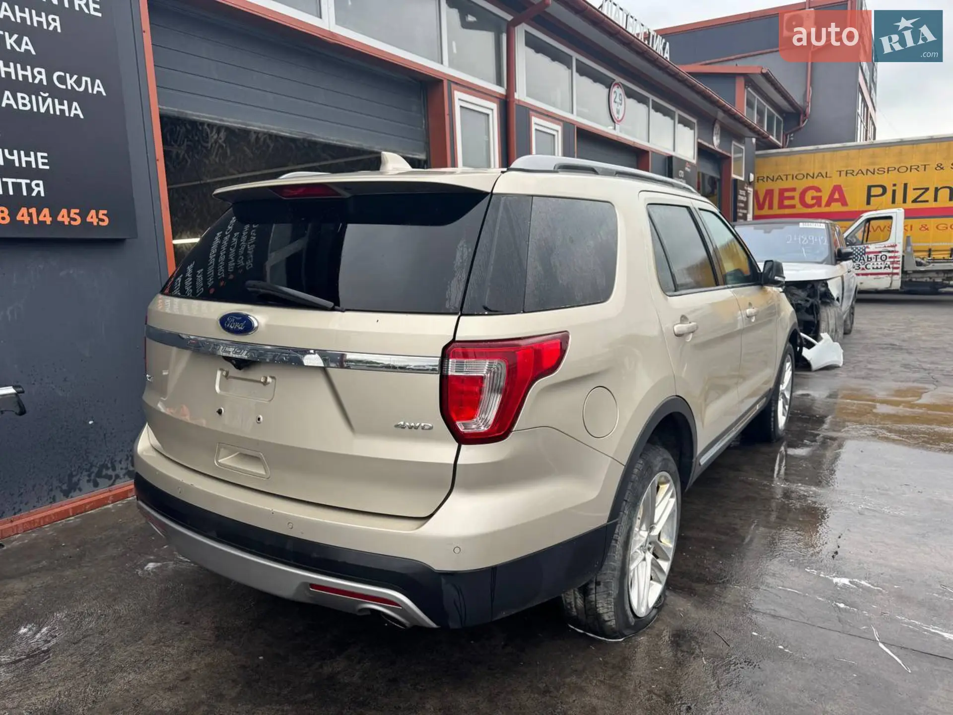 2017 Ford Explorer - мініатюра 3