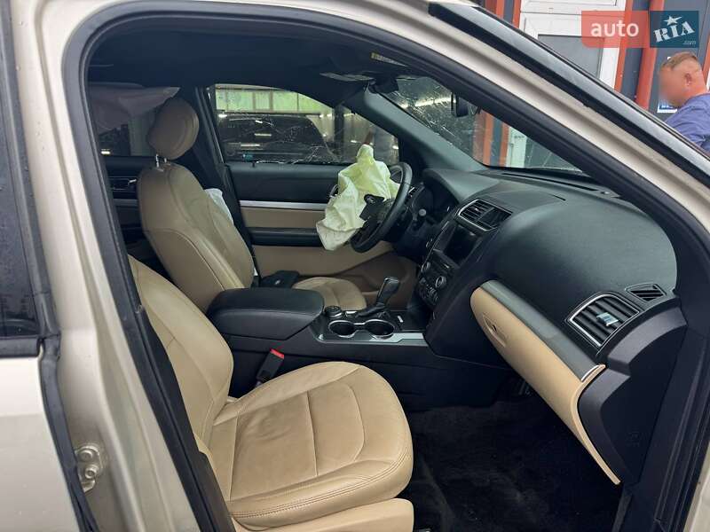 Позашляховик / Кросовер Ford Explorer 2017 в Львові фото 9 Позашляховик / Кросовер Ford Explorer 2017 в Львові