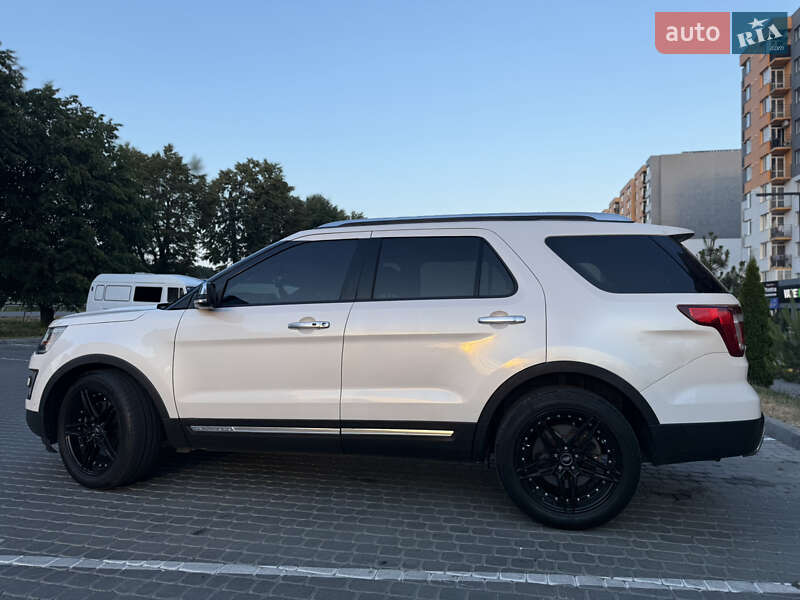 Внедорожник / Кроссовер Ford Explorer 2016 в Виннице