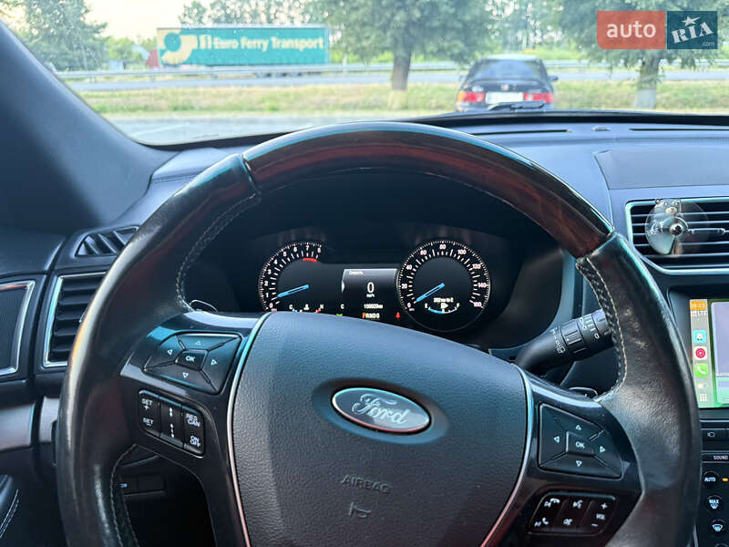 Внедорожник / Кроссовер Ford Explorer 2016 в Виннице
