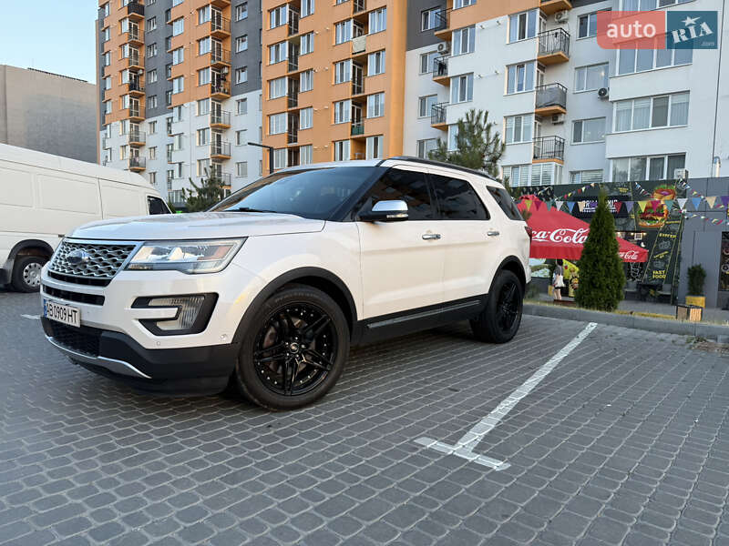 Внедорожник / Кроссовер Ford Explorer 2016 в Виннице