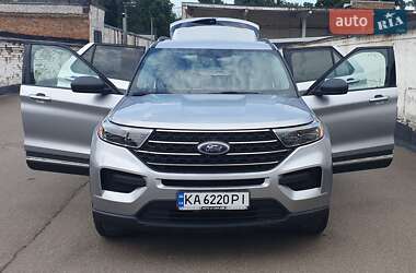 Внедорожник / Кроссовер Ford Explorer 2022 в 