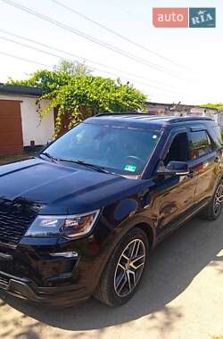 Внедорожник / Кроссовер Ford Explorer 2018 в 