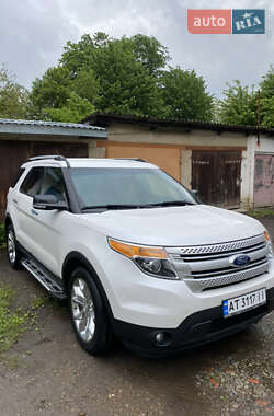 Внедорожник / Кроссовер Ford Explorer 2015 в Калуше