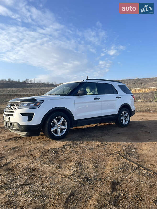 Внедорожник / Кроссовер Ford Explorer 2018 в Одессе
