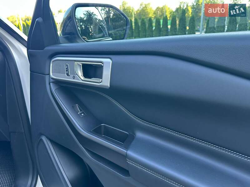 Внедорожник / Кроссовер Ford Explorer 2020 в Харькове фото 40 Внедорожник / Кроссовер Ford Explorer 2020 в Харькове