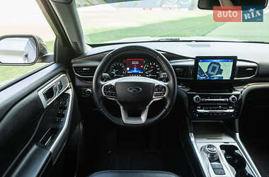 Внедорожник / Кроссовер Ford Explorer 2021 в 