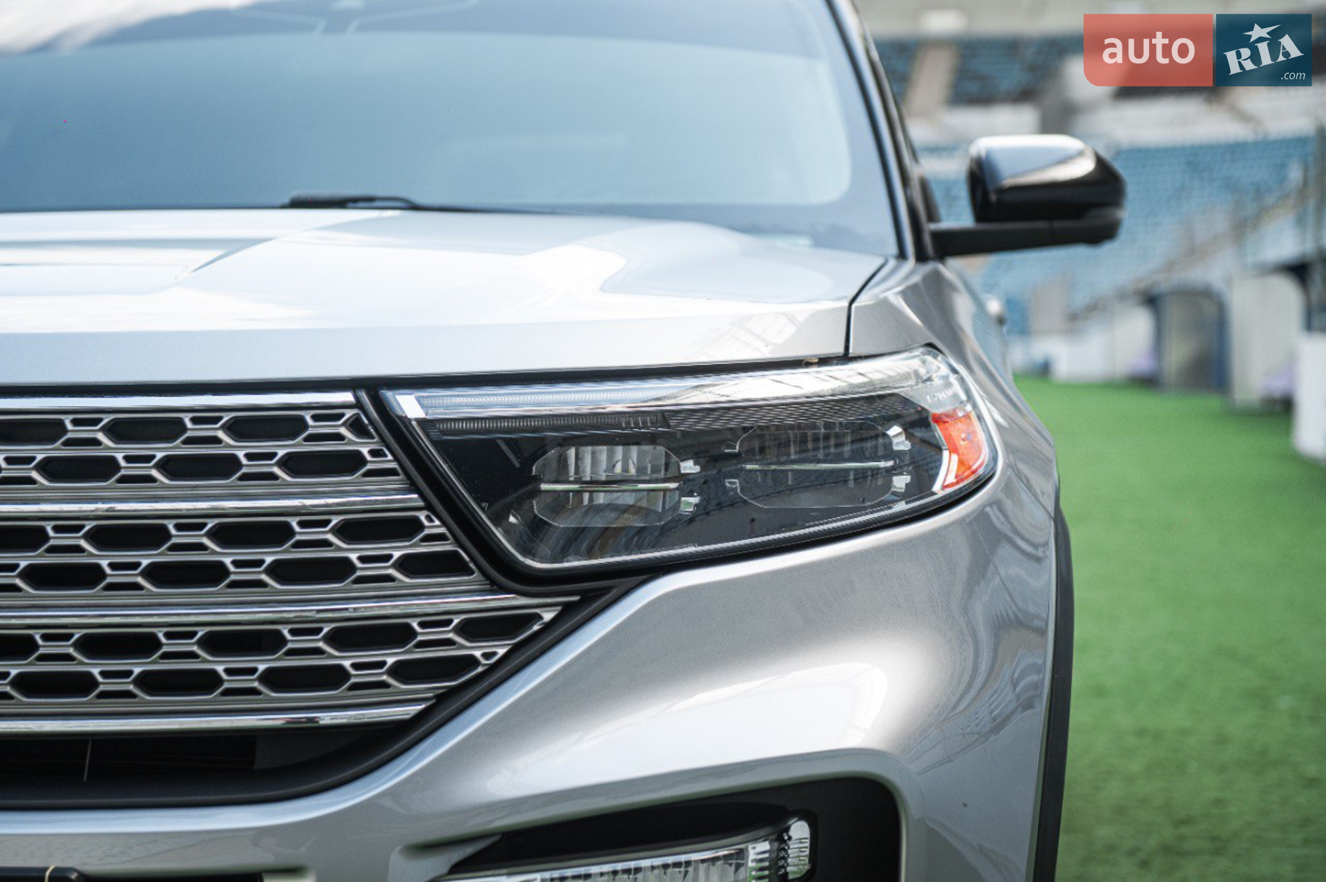 2021 Ford Explorer - мініатюра 11