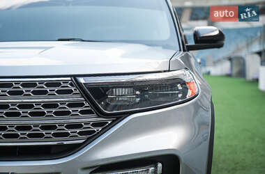 Внедорожник / Кроссовер Ford Explorer 2021 в 