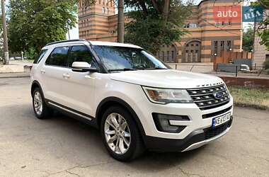 Внедорожник / Кроссовер Ford Explorer 2016 в 