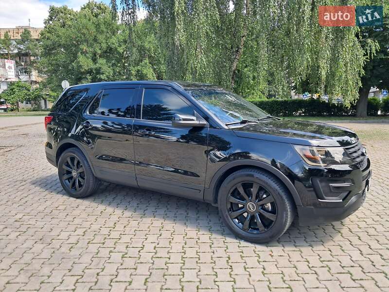 Внедорожник / Кроссовер Ford Explorer 2018 в Черновцах