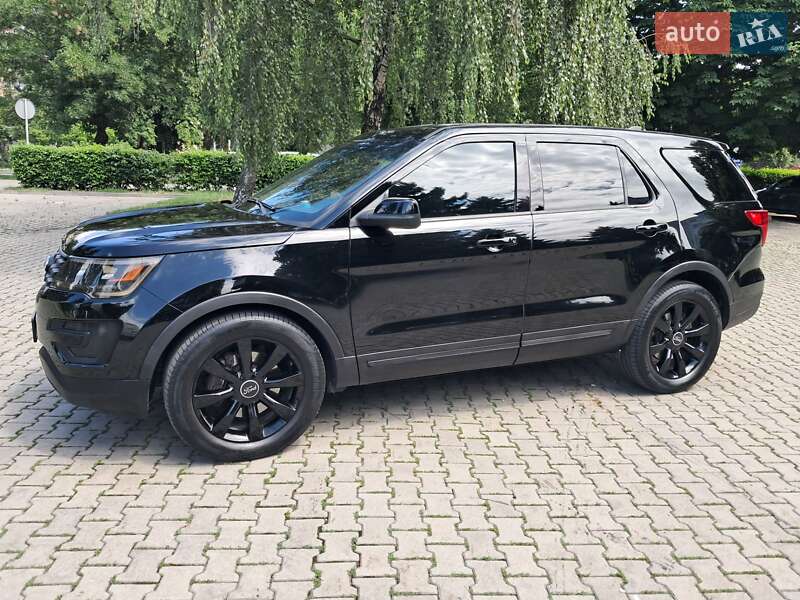 Внедорожник / Кроссовер Ford Explorer 2018 в Черновцах