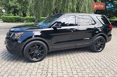 Внедорожник / Кроссовер Ford Explorer 2018 в 