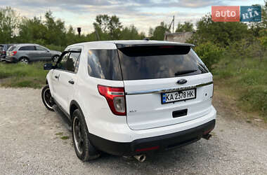 Внедорожник / Кроссовер Ford Explorer 2015 в 