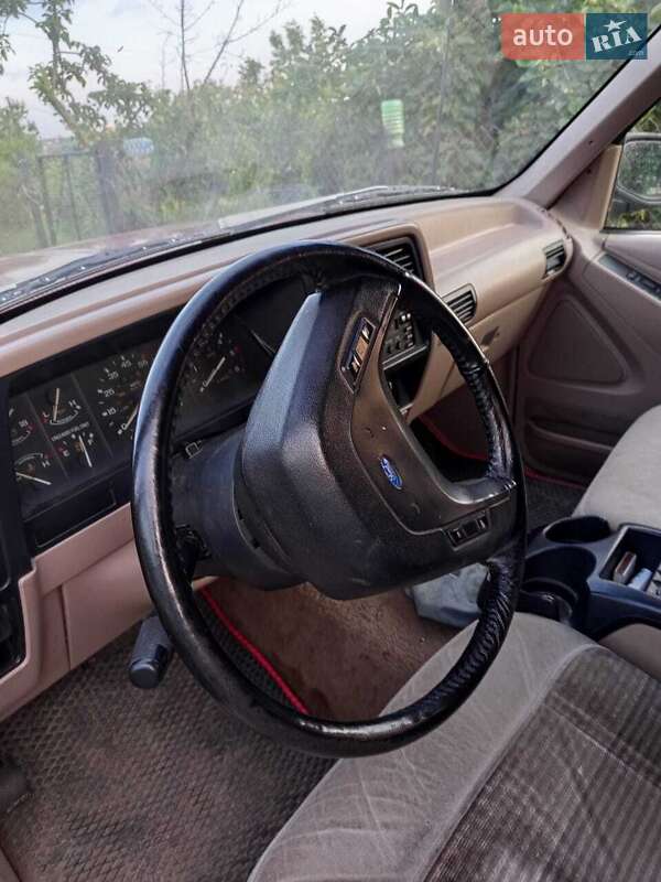 Позашляховик / Кросовер Ford Explorer 1992 в Львові фото 5 Позашляховик / Кросовер Ford Explorer 1992 в Львові