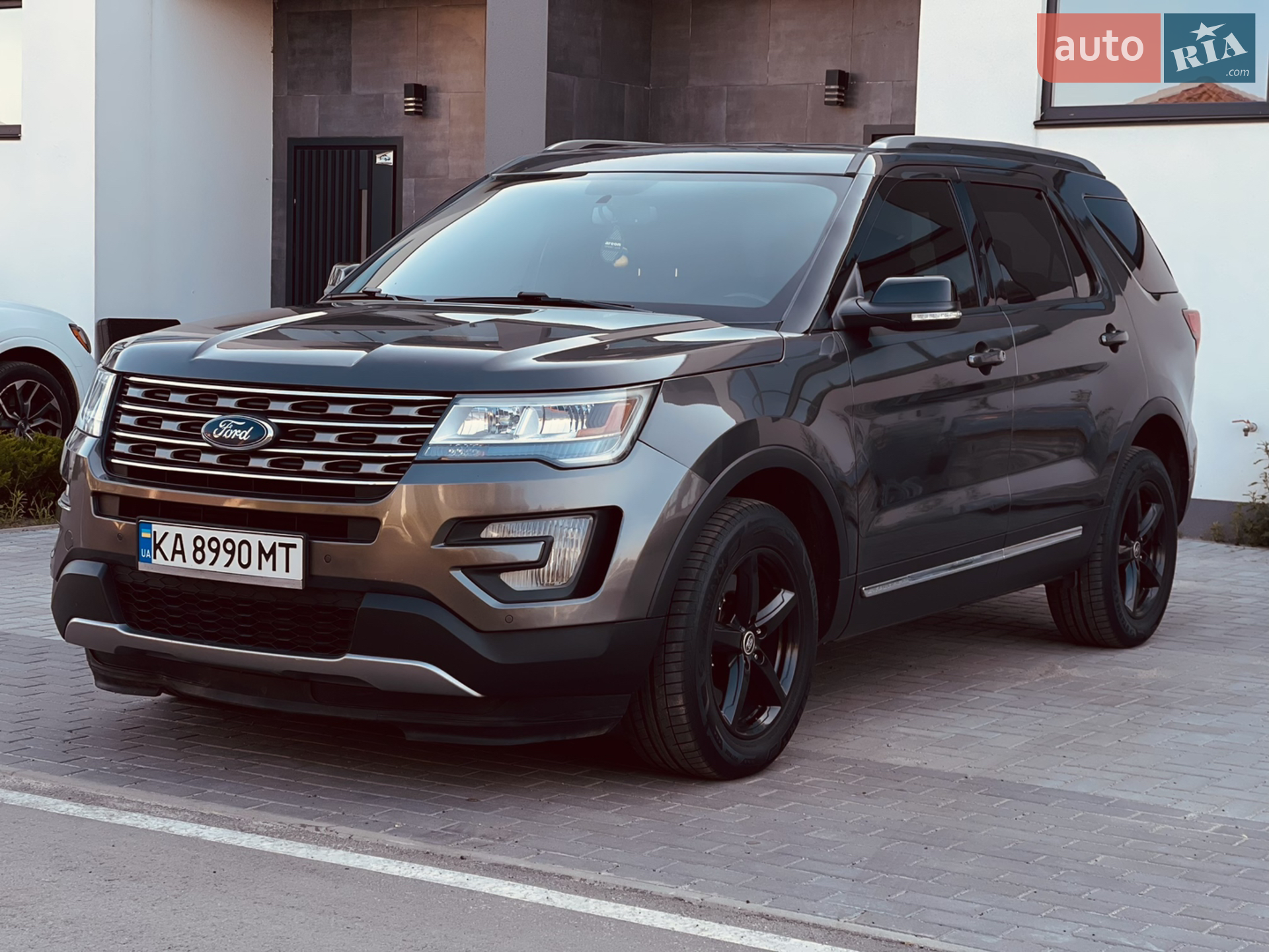 2016 Ford Explorer - фото 1