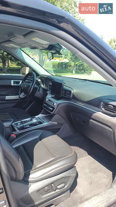 Внедорожник / Кроссовер Ford Explorer 2021 в Броварах