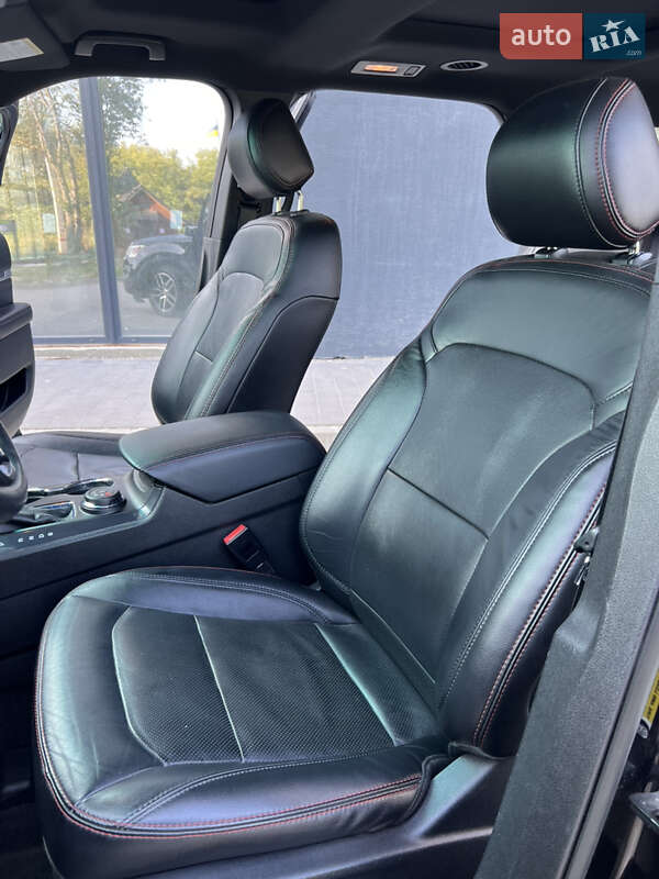 Позашляховик / Кросовер Ford Explorer 2016 в Івано-Франківську