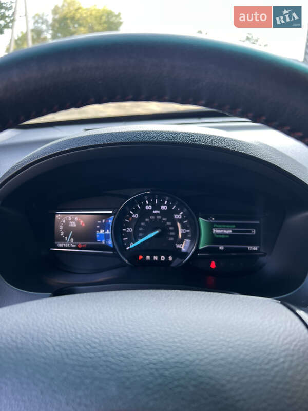 Позашляховик / Кросовер Ford Explorer 2016 в Івано-Франківську