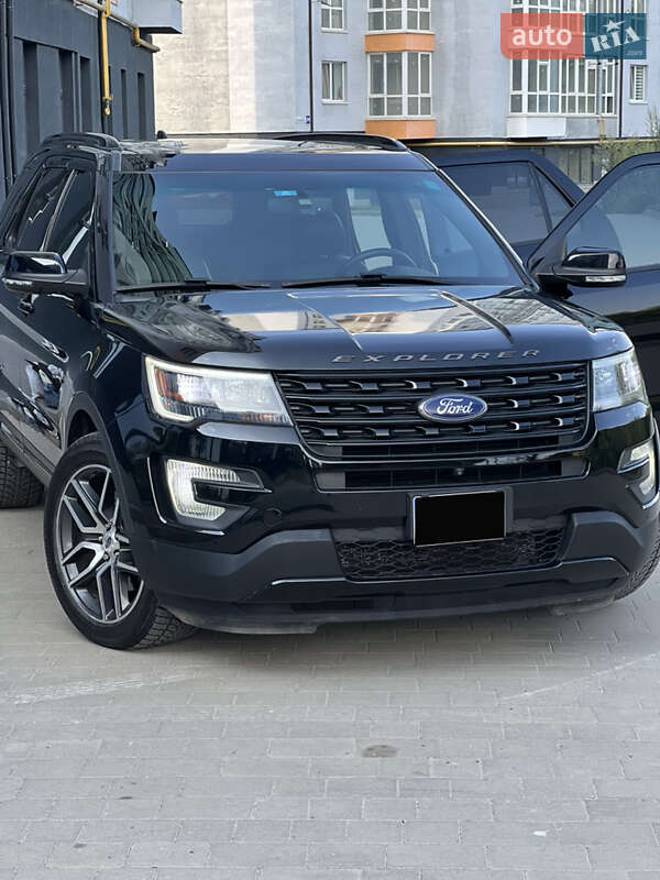 Позашляховик / Кросовер Ford Explorer 2016 в Івано-Франківську