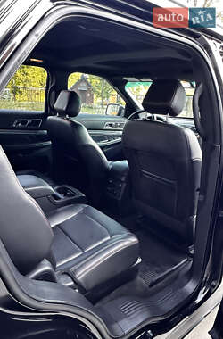 Внедорожник / Кроссовер Ford Explorer 2016 в Ивано-Франковске