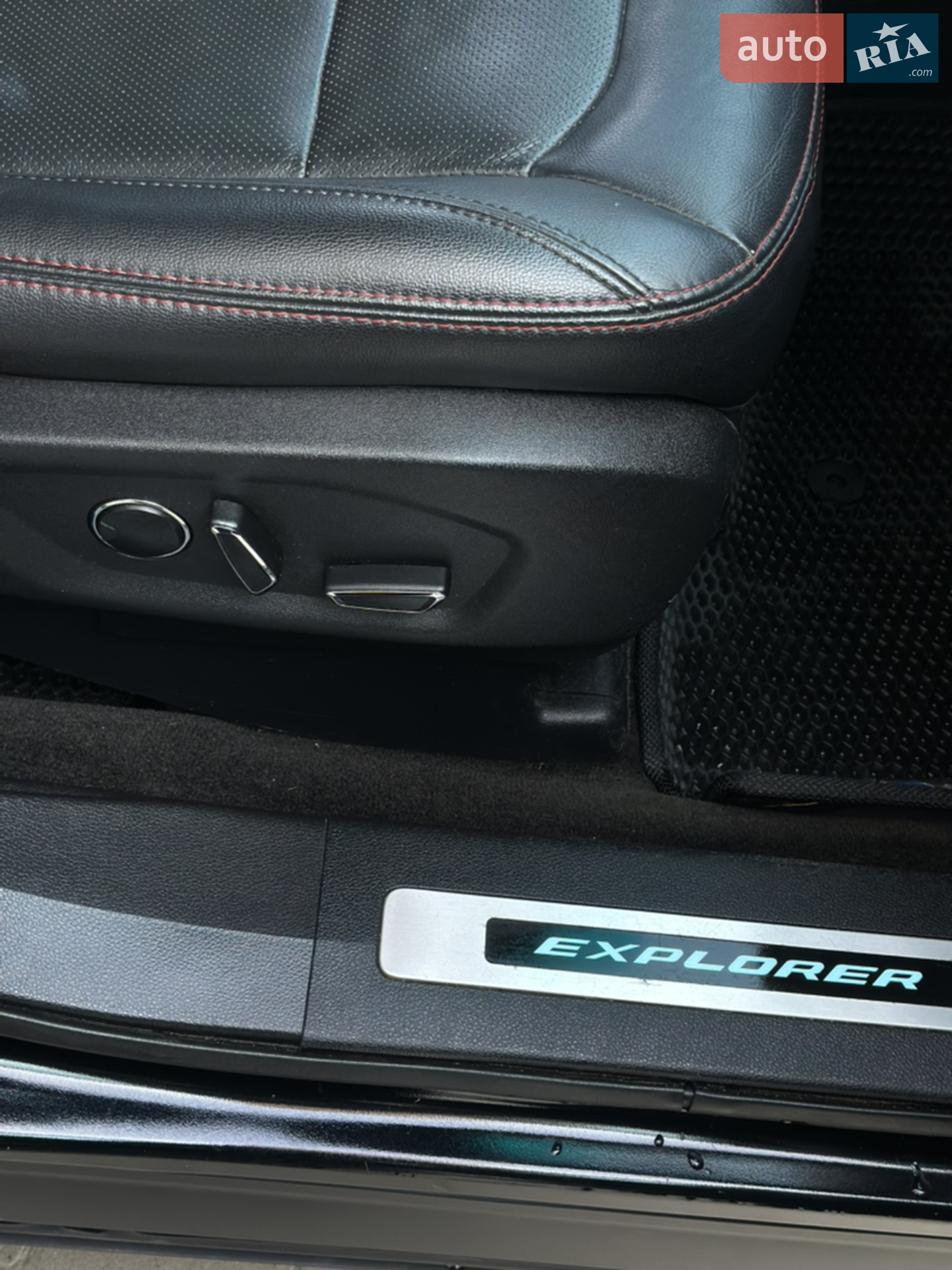 2016 Ford Explorer - мініатюра 66