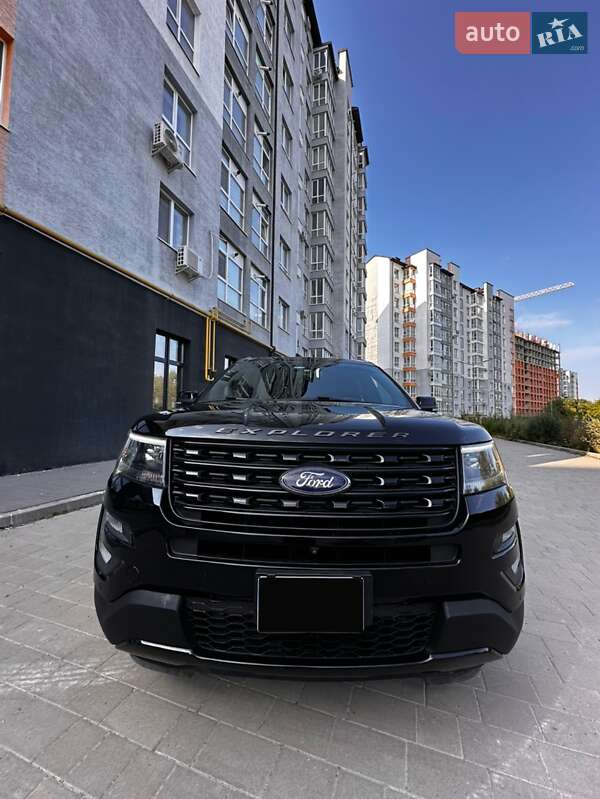 Позашляховик / Кросовер Ford Explorer 2016 в Івано-Франківську