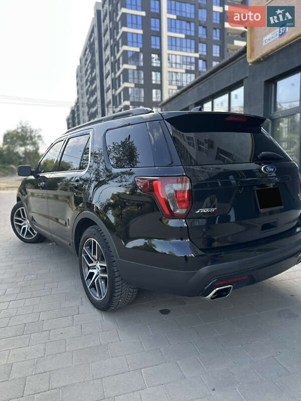 Позашляховик / Кросовер Ford Explorer 2016 в Івано-Франківську