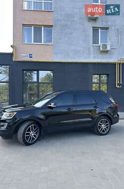 Внедорожник / Кроссовер Ford Explorer 2016 в Ивано-Франковске