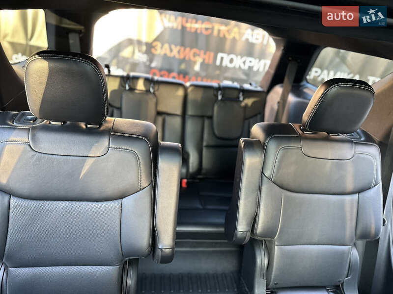 Позашляховик / Кросовер Ford Explorer 2019 в Рівному