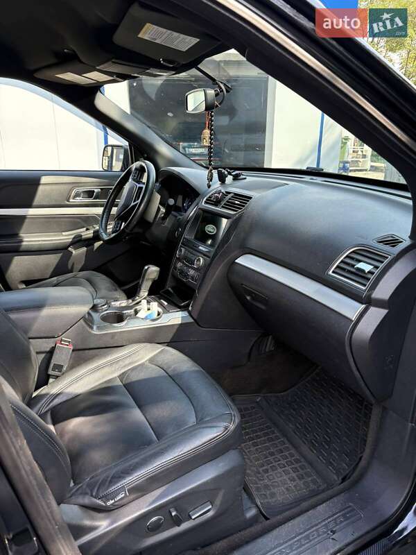 Позашляховик / Кросовер Ford Explorer 2017 в Києві фото 19 Позашляховик / Кросовер Ford Explorer 2017 в Києві