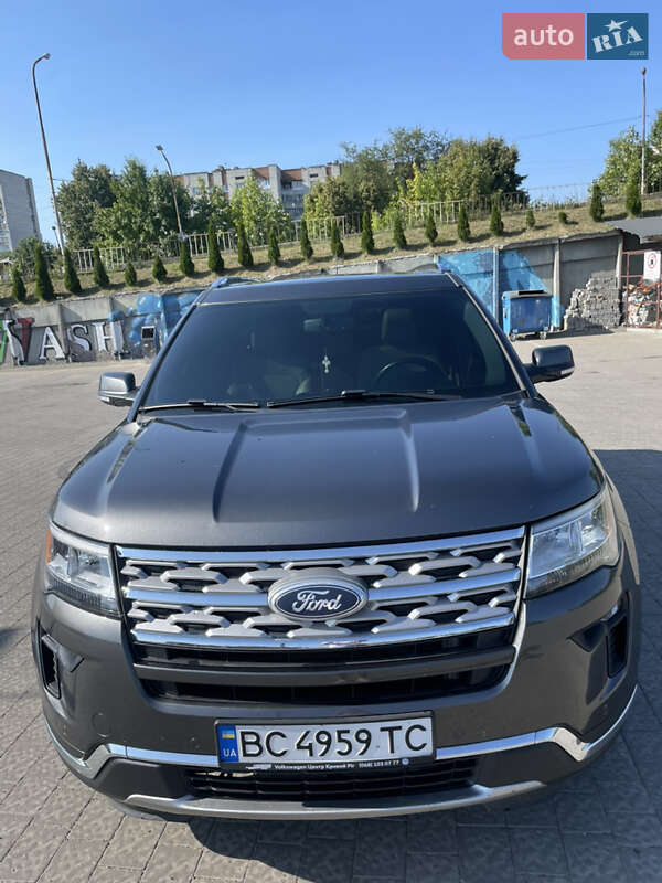Внедорожник / Кроссовер Ford Explorer 2018 в Львове